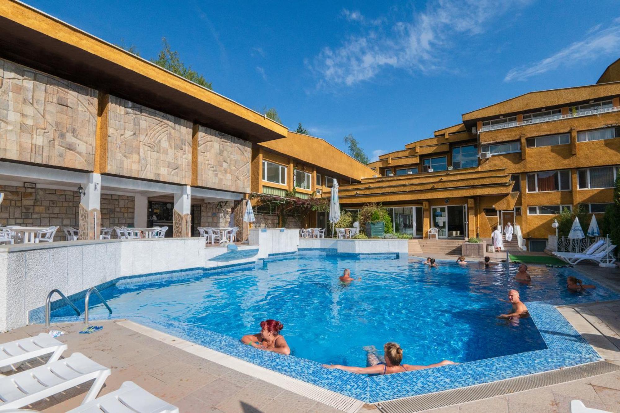 Balneocomplex Kamena Hotel Velingrad Ngoại thất bức ảnh